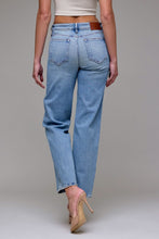 Load image into Gallery viewer, Hidden Vintage Ella MR Straight Jean