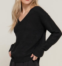 Load image into Gallery viewer, Black V-Neck Raised Seam Detail Sweater