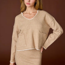 Load image into Gallery viewer, Taupe Stitch Detail Sweater