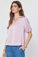 Load image into Gallery viewer, Pink Satin Puff Half Slv V-Neck Blouse