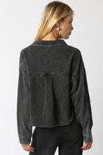 Load image into Gallery viewer, Black Woven Cropped Button Down Top/Jacket