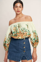 Load image into Gallery viewer, Med. Denim Skort w/ Gold Buttons