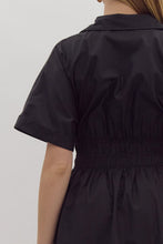 Load image into Gallery viewer, Black V-Neck SS Tiered Maxi Dress