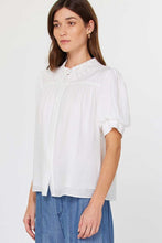 Load image into Gallery viewer, White Lace Collar Button Puff Slv Top