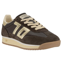 Load image into Gallery viewer, Back 70 Jogger Coffee Gold Sneaker