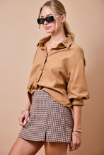 Load image into Gallery viewer, Camel Suede Bubble Slv Button Down Shirt