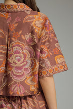 Load image into Gallery viewer, Terra Cotta Printed SS V-Neck Top