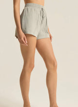Load image into Gallery viewer, Z Supply Pale Jade Sunny Gauze Shorts