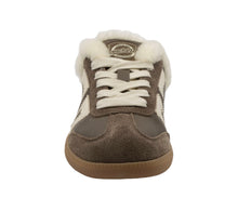 Load image into Gallery viewer, Back 70 Easter Taupe Butter Sneaker Slide