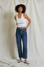 Load image into Gallery viewer, Perfect White Tee Ribbed Structured Bra Friendly White Tank
