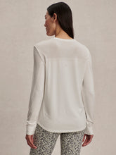 Load image into Gallery viewer, Varley Samia Seamless LS Tee White