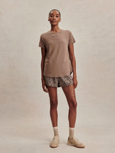 Load image into Gallery viewer, Varley Saskia Seamless Longline Tee- Pine Bark