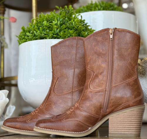 MIA Tan Wax Clorinda Boot