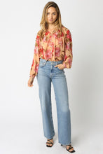 Load image into Gallery viewer, Amber Floral LS Button Down Top