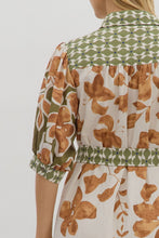 Load image into Gallery viewer, Camel/Green Button Front SS Maxi Dress