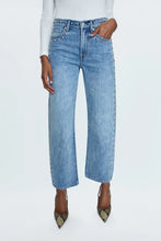 Load image into Gallery viewer, Pistola Satellite Lexi MR Bowed Straight Leg Jean