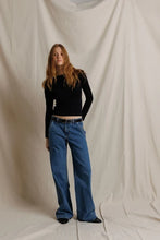 Load image into Gallery viewer, Perfect White Tee Jersey LS Tee True Black