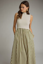 Load image into Gallery viewer, Cream Knit Slvls Green Striped Maxi Dress