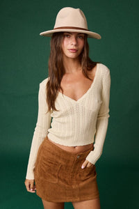 Cream Stretchy V-Neck LS Scallop Top