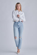 Load image into Gallery viewer, Hidden White Denim Reg. Fitted Jacket