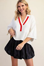 Load image into Gallery viewer, V-Neck Color Trim Sweater Ivory