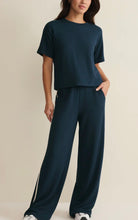 Load image into Gallery viewer, Z Supply Eclipse Layover Track Pant