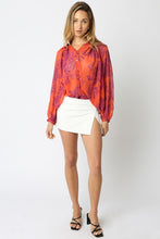 Load image into Gallery viewer, Orange Magenta Floral LS Button Down Blouse