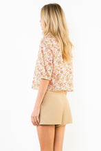 Load image into Gallery viewer, Pink Floral Top w/ Buttons (THML)