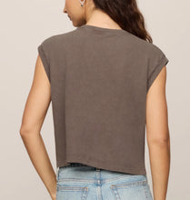 Load image into Gallery viewer, Z Supply Flex Slvls Tee Pebble Coast