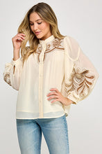 Load image into Gallery viewer, Cream Cutwork Embroidered Woven Blouse