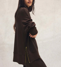 Load image into Gallery viewer, Z Supply Chocolate Cherry Sable Rib Sweatshirt