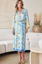 Load image into Gallery viewer, Light Olive/Blue Floral Elastic Band Midi Skirt