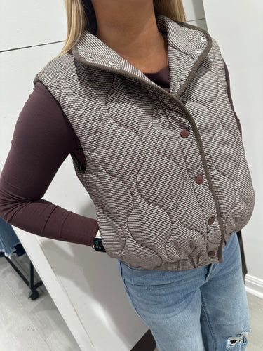 Beige Houndstooth Quilted Vest (THML)
