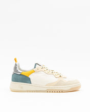 Load image into Gallery viewer, Oncept Phoenix Sneaker- La Creme