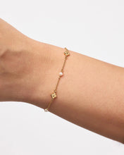 Load image into Gallery viewer, Ana Luisa Hannah Bracelet- Gold