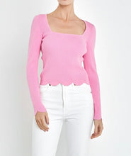 Load image into Gallery viewer, Pink Ribbed Scallop Hem Sweater