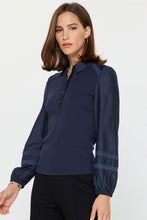 Load image into Gallery viewer, Navy Knit Collared Contrast Slv Top