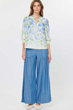 Load image into Gallery viewer, Lavender Floral Lace 3/4 Slv Top