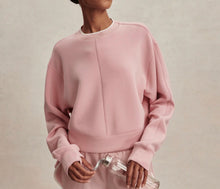 Load image into Gallery viewer, Varley Tasmin Cropped Sweat- Zephyr Mauve