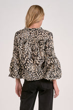 Load image into Gallery viewer, Black Printed V-Neck LS Blouse