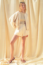 Load image into Gallery viewer, Ecru Floral Jacquard Pleated Shorts