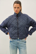 Load image into Gallery viewer, Washed Quilted Cropped Jacket Charcoal Blue