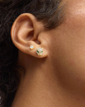 Load image into Gallery viewer, Melinda Maria Gold Jaguar Pave Studs