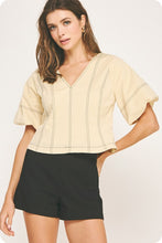 Load image into Gallery viewer, Cream/Black Stitch Puff Slv Top