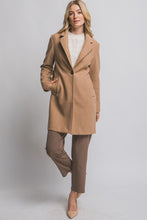 Load image into Gallery viewer, Notched Lapel Coat Camel