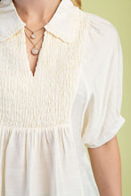 Load image into Gallery viewer, Ivory Puff Slv Classic Blouse