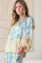 Load image into Gallery viewer, Light Olive/Blue Floral LS Pleated Blouse