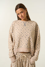Load image into Gallery viewer, Beige Floral Sweatshirt