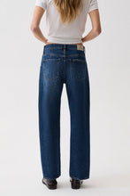 Load image into Gallery viewer, Pistola Lexi MR Bowed Straight Jean- Moonwave