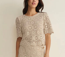 Load image into Gallery viewer, Z Supply Raquel Natural Lace Top